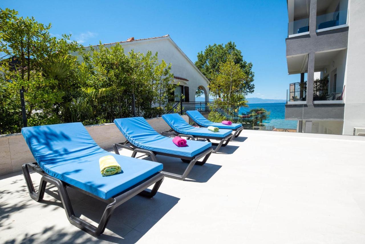 Villa Sunset Sea นยีวีเซ ภายนอก รูปภาพ